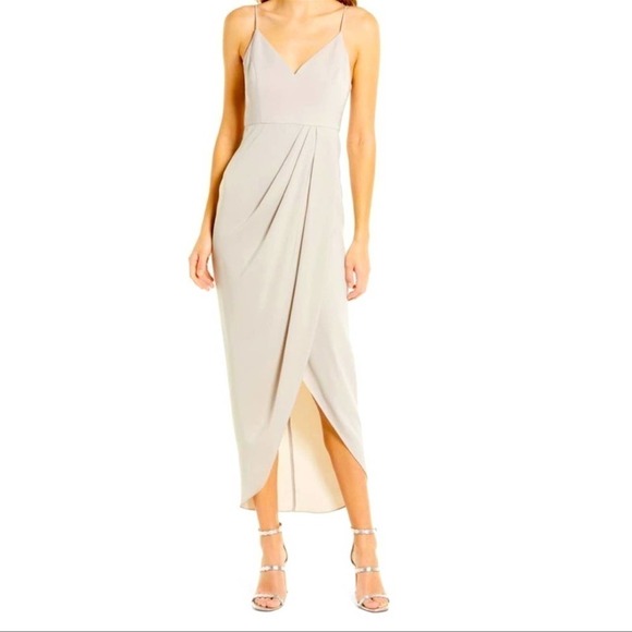 REVOLVE x Shona Joy dress in Oyster tulip hem size US 2 - Picture 3 of 12